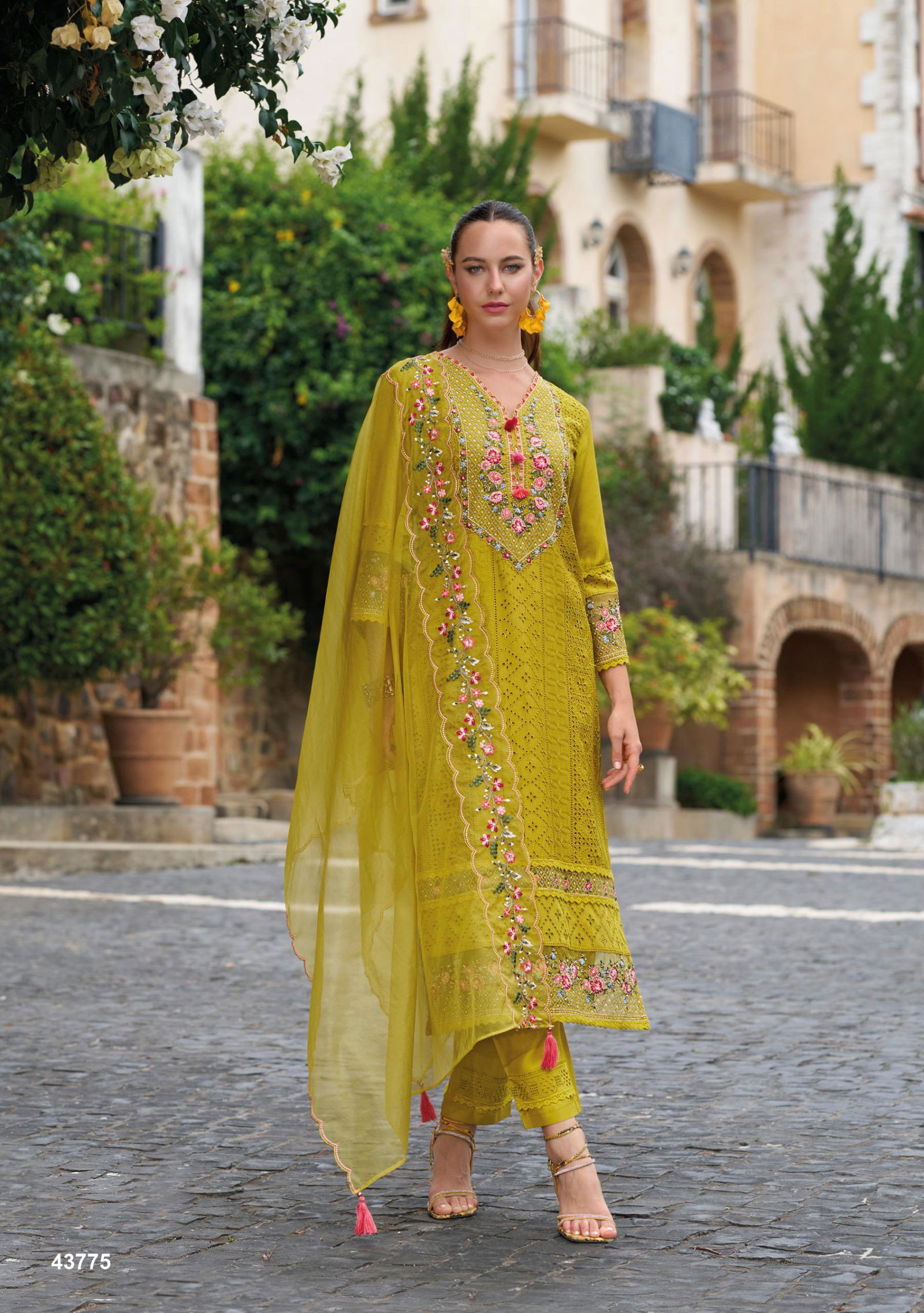 Safarnama Vol 5 By Kailee Viscose Muslin Designer Readymade Suits Wholesale Shop In Surat